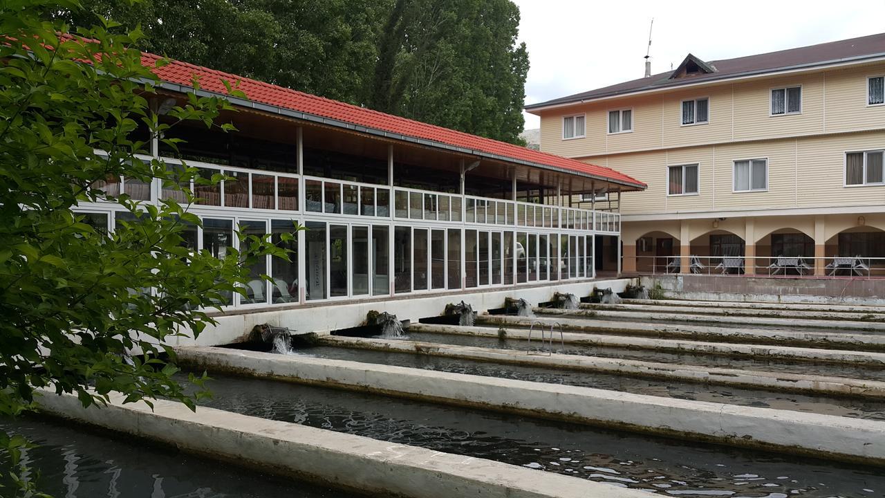Alanlar Alabalik Ve Otel Ağlasun Eksteriør billede